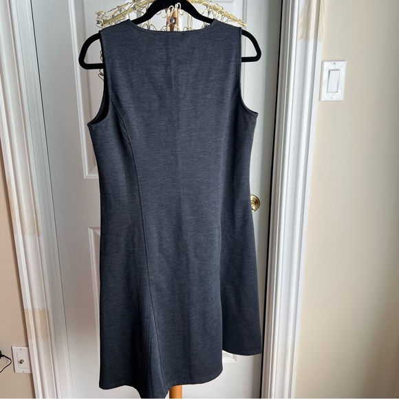 /Jones New York/ Sleeveless Dress (Medium) - Picture 6 of 8